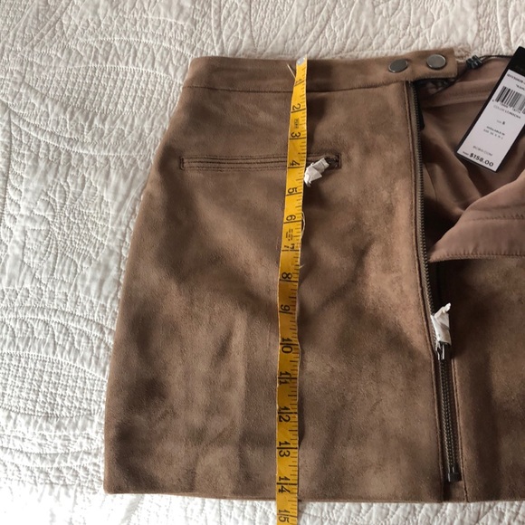 Suede skirt - Picture 4 of 4